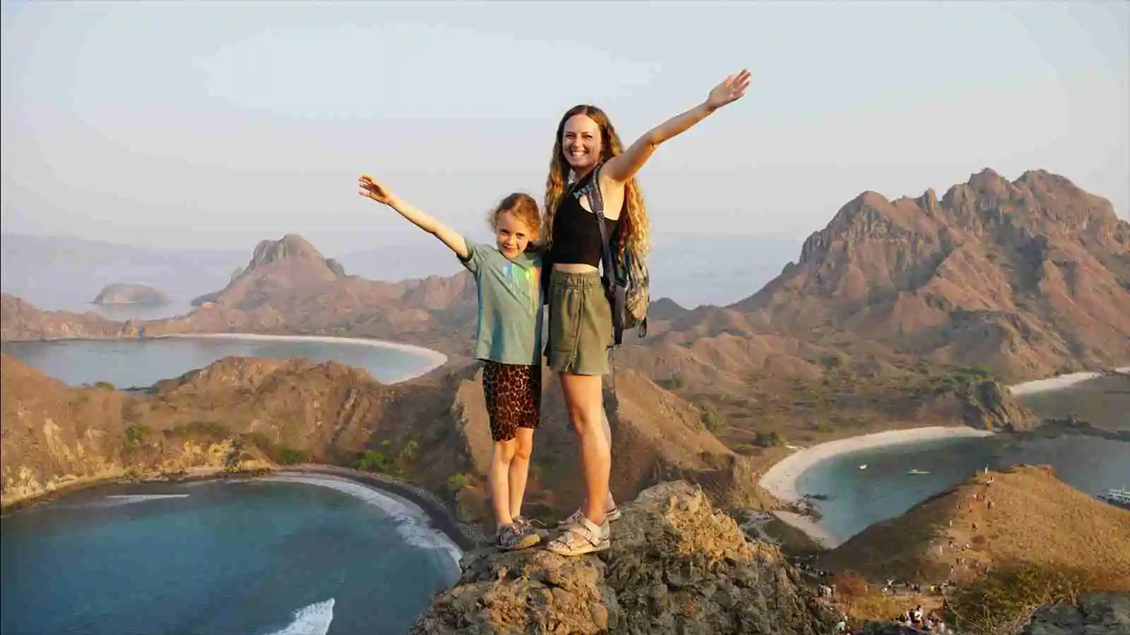 Padar Island vs. São Paulo Island: Which 2027 Viewpoint Offers the Best Photo Opportunity?